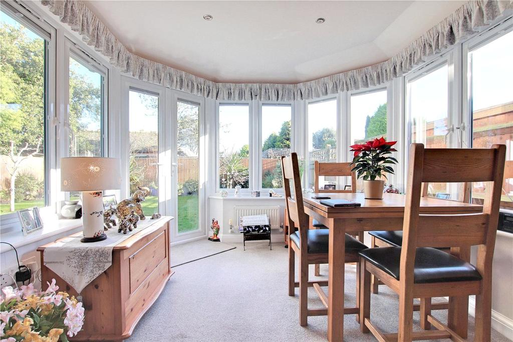 Preston Paddock, Rustington... 2 bed bungalow £485,000