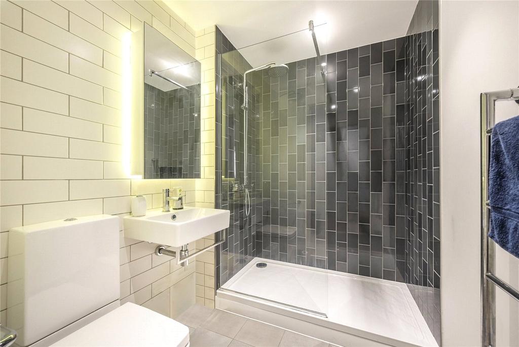 Bedroom 1 En Suite