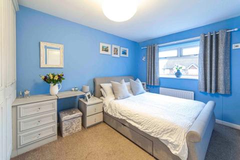 29 Hayle Road, Oldham, OL1 4NR