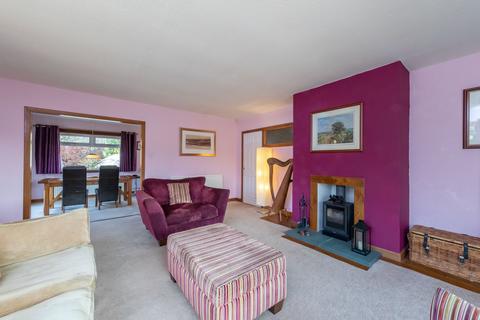 Ascreavie Coupar Angus Road, Blairgowrie, PH10 6JY