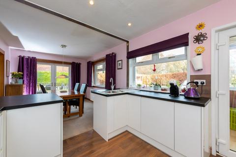 Ascreavie Coupar Angus Road, Blairgowrie, PH10 6JY