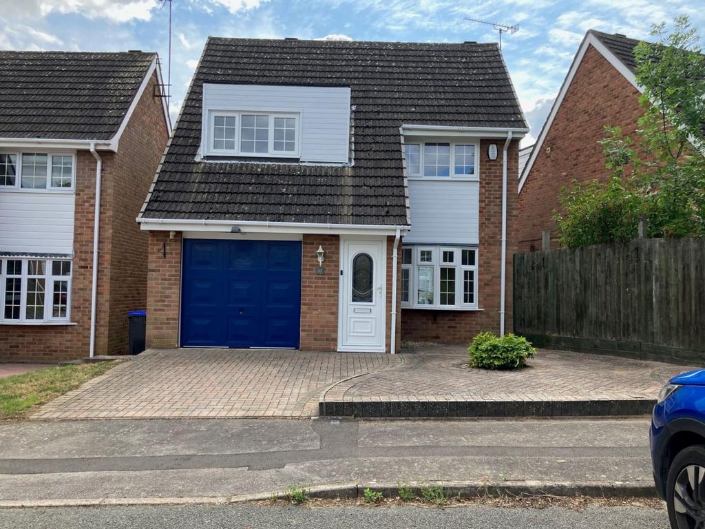 Gloucester Close, Weedon, Northampton NN7 4PA 3 bed detached house for