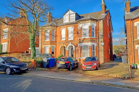 2 bedroom apartment to rent, Tuddenham Road, Ipswich