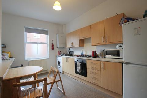 4 bedroom end of terrace house for sale - White Ladies Close, Worcester, Worcestershire, WR1 1PZ