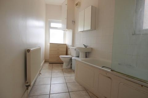2 bedroom flat to rent, Fortis Green, East Finchley, N2