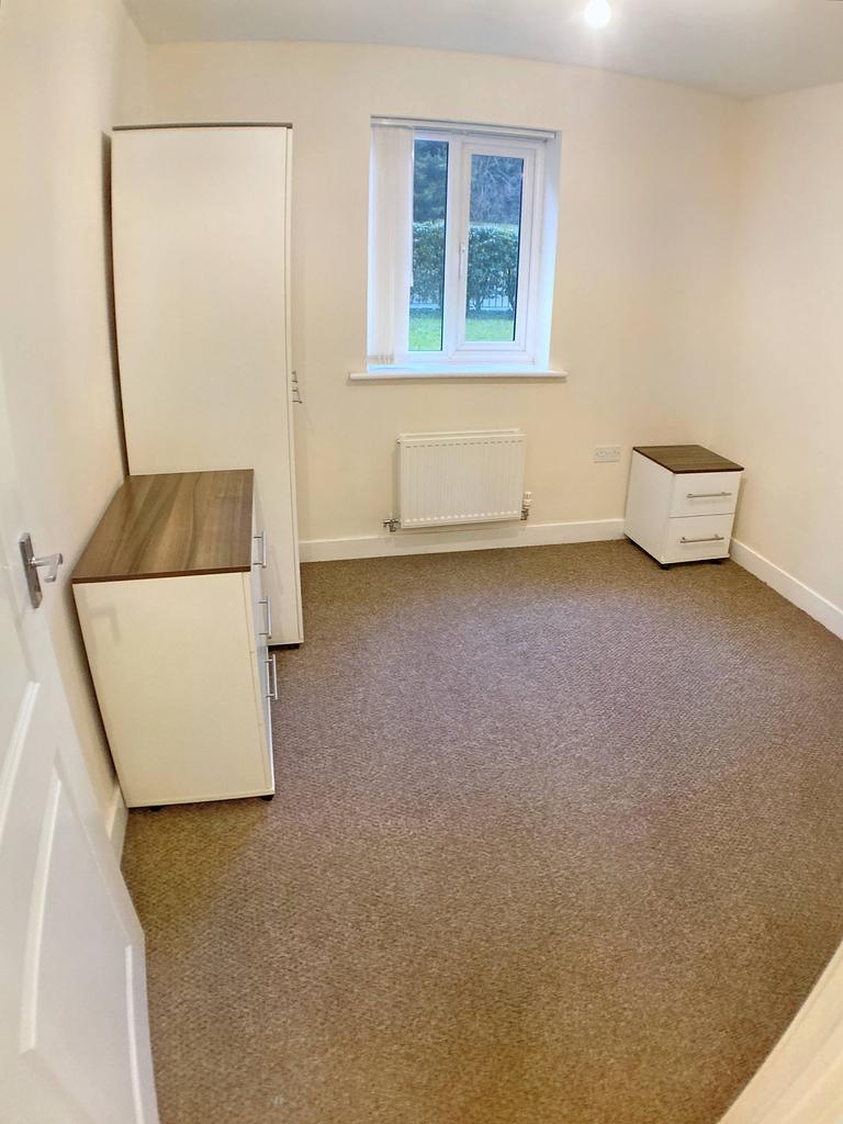 Second bedroom