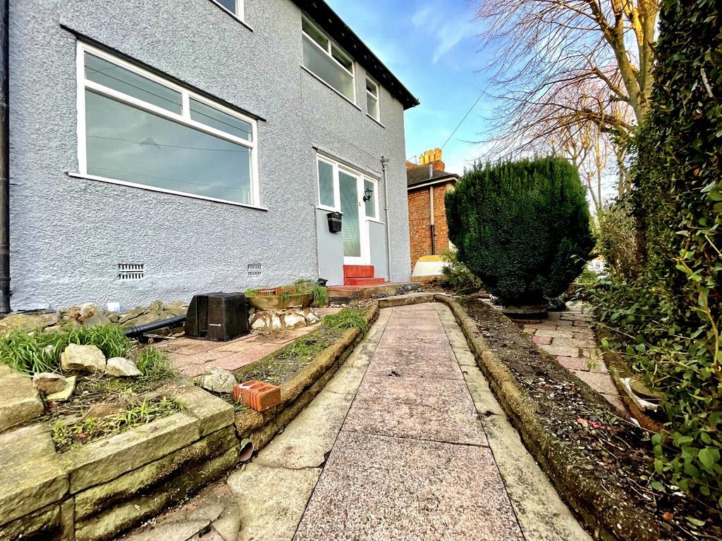 Abbey Road, Erdington, Birmingham... 4 bed semidetached house £1,100