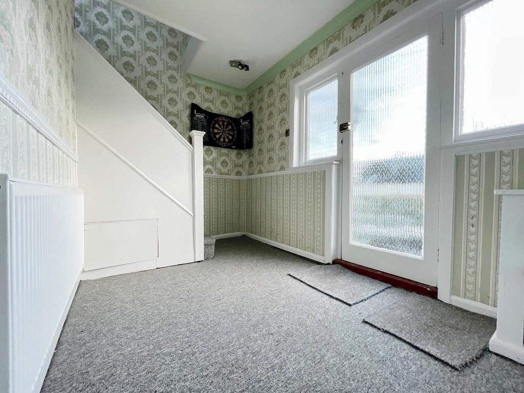 Abbey Road, Erdington, Birmingham, B23 7QQ 4 bed semidetached house