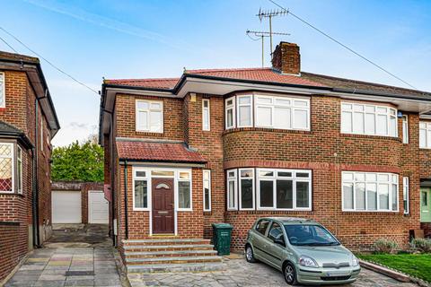 3 bedroom semi-detached house to rent, Raleigh Drive,  London,  N20