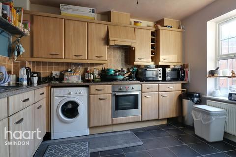 4 bedroom terraced house for sale - Sandbourne Road, Swindon