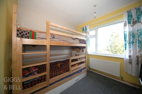 214 Birchen Grove, Luton, LU2 7TP