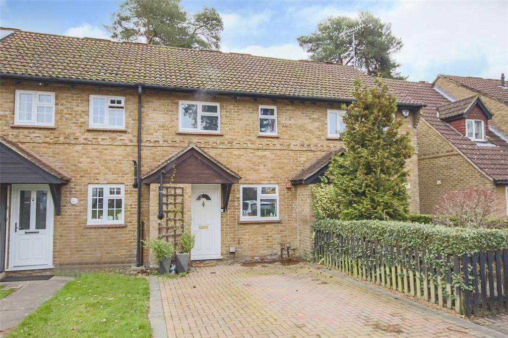Coombe Pine, Crown Wood, Bracknell, Berkshire, RG12 2 bed terraced