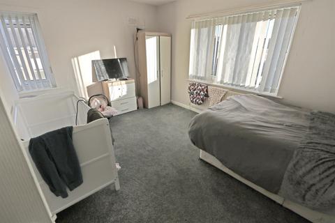 3 bedroom house for sale - Cottingham Drive, Middlesbrough, TS3