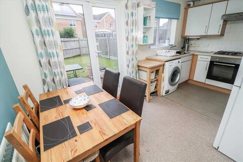 7 Anglesey Close, Lincoln, LN6 0FT