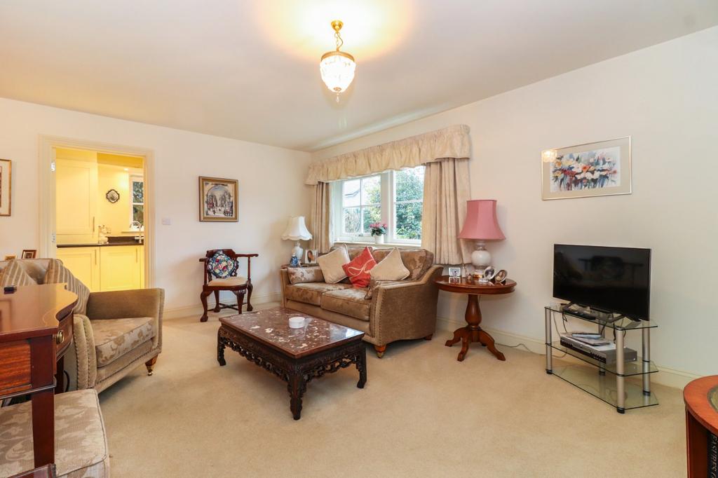 Breakspear Place, Abbots Langley... 2 bed end of terrace house £500,000