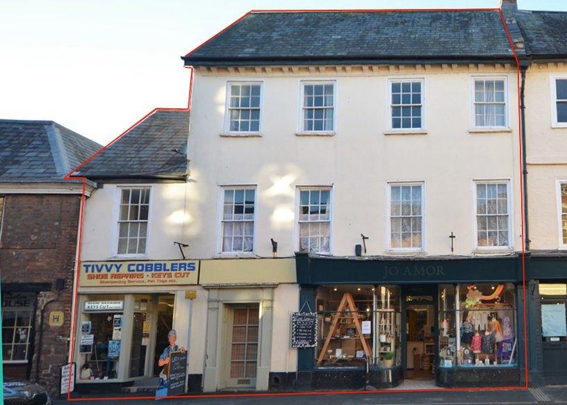 Bampton Street, Tiverton, Devon, EX16 5 bed terraced house £350,000