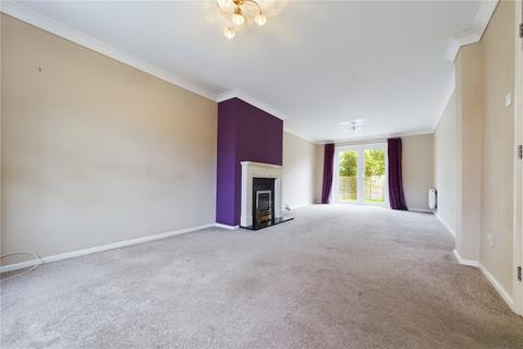 4 bedroom detached house to rent, Cavalier Close, Theale, Reading, RG7