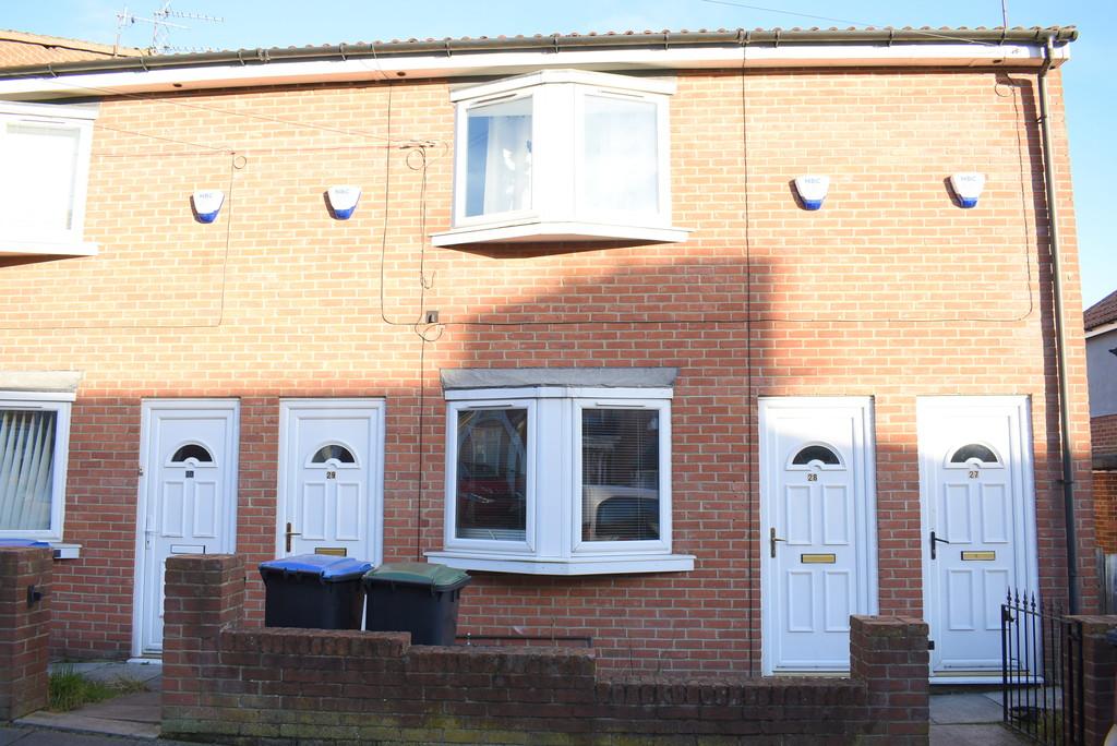 Dunning Road, Ferryhill 2 bed terraced house £325 pcm (£75 pw)