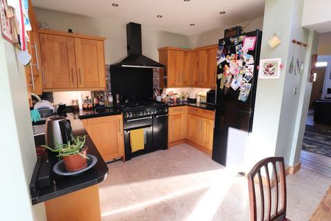 3 bedroom terraced house to rent, Watermoor Road, Cirencester