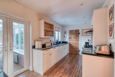 6 Beckett Drive, Worcester, WR3 7BZ