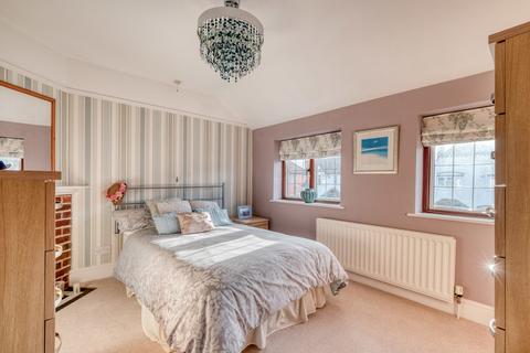 6 Beckett Drive, Worcester, WR3 7BZ