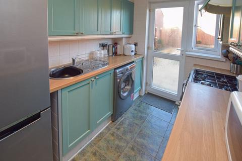 9 Cliff Bastin Close, Exeter, EX2 5QW