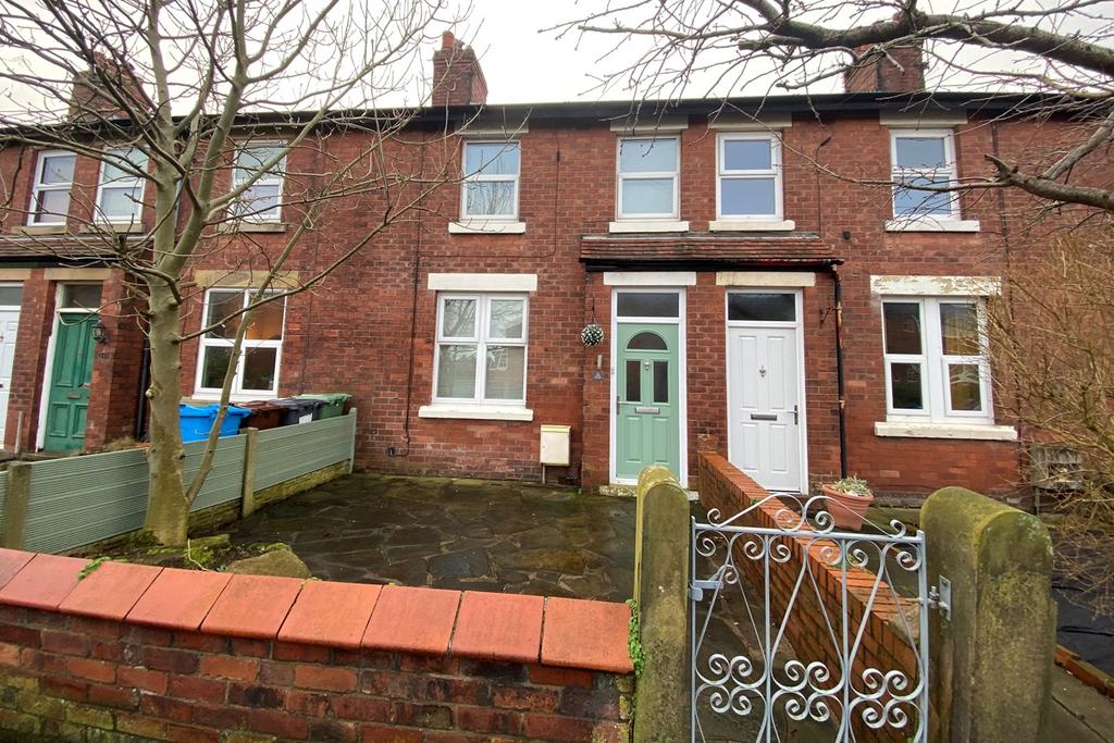 Dock Road, Lytham St Annes, FY8 2 bed terraced house £875 pcm (£202 pw)
