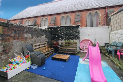 7 Walker Place, Preston, PR1 3DB