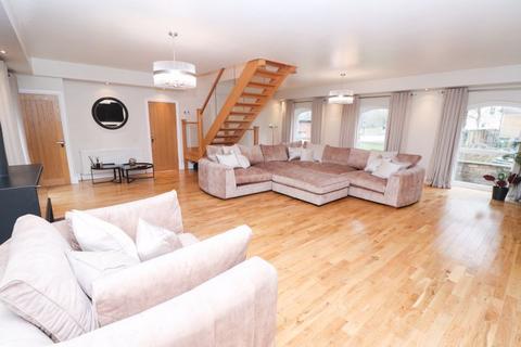 4 bedroom detached house for sale, Lockhaugh Road, Rowlands Gill