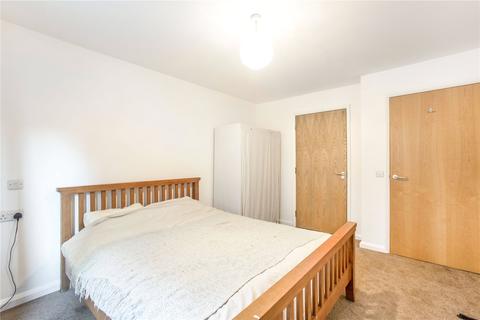3 bedroom apartment to rent - Mackintosh Lane, London, E9