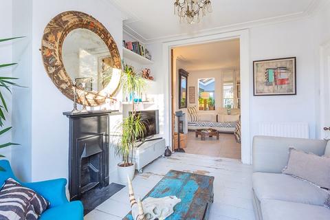 2 Prospect Road, Long Ditton, Surbiton, KT6 5PY