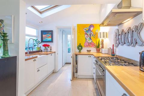 2 Prospect Road, Long Ditton, Surbiton, KT6 5PY