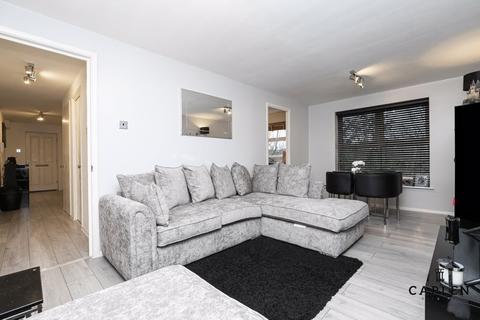 2 bedroom apartment for sale - Chigwell Lane, Loughton