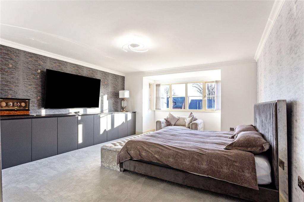 Principal Bedroom