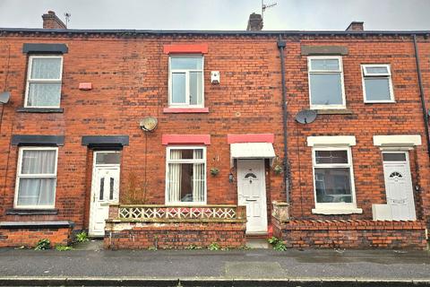 3 bedroom terraced house to rent, Huxley Street, Oldham, Manchester, OL4