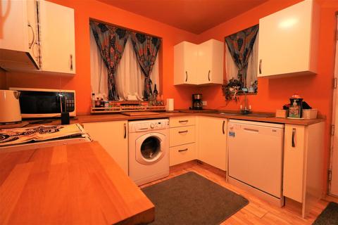 3 bedroom semi-detached house for sale - Thorogate, Rawmarsh, Rotherham