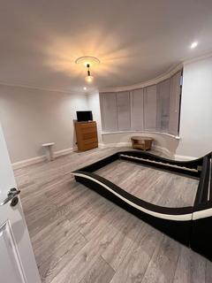 1 bedroom flat to rent - STUDIO Coniston Road, Bromley