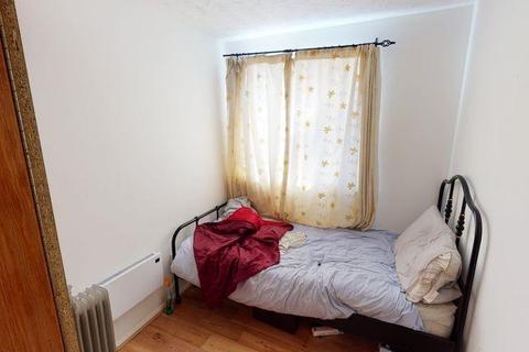 2 bedroom house for sale - Seymour Road, London, E10 7ND