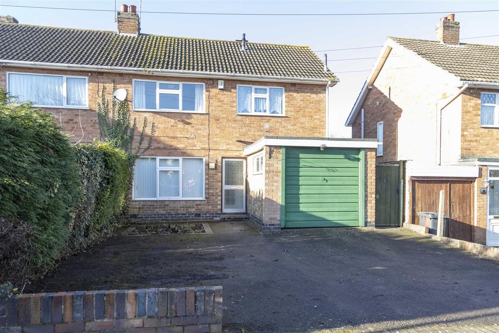 Shrewsbury Avenue, Leicester 3 bed semidetached house £250,000