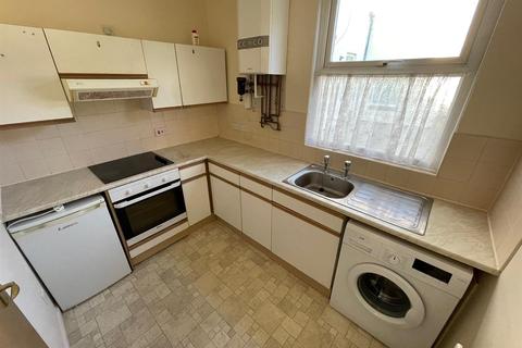 2 bedroom flat to rent - Peel Street, Spring Bank, Hull