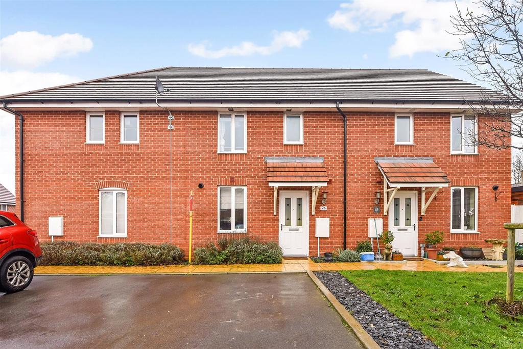 Errington Road, Picket Piece, Andover 3 bed house £299,950