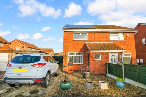 2 bedroom semi-detached house for sale - Gillamoor Close, Hull