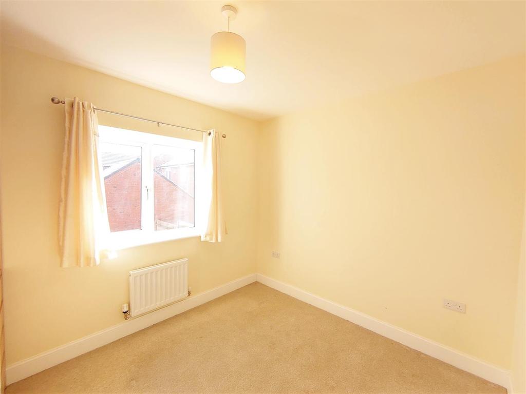 Bedroom 2a.jpg