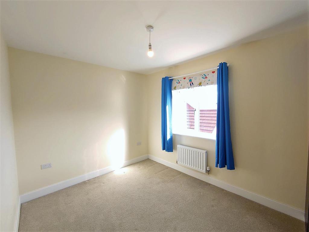 Bedroom 3a.jpg