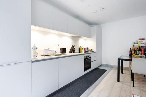 7 Indigo Square, Surbiton, KT6 5BG
