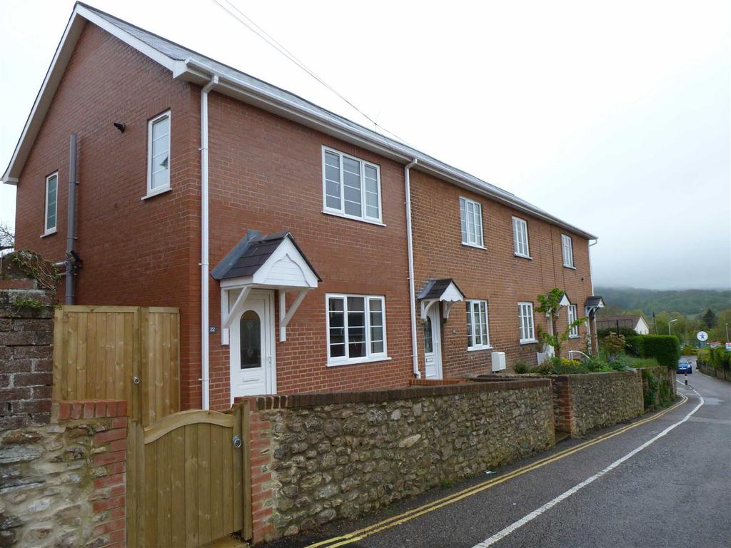 Clapper Lane, Honiton 3 bed terraced house £775 pcm (£179 pw)