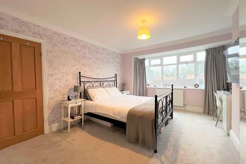 4 Corby Park, North Ferriby, HU14 3BA
