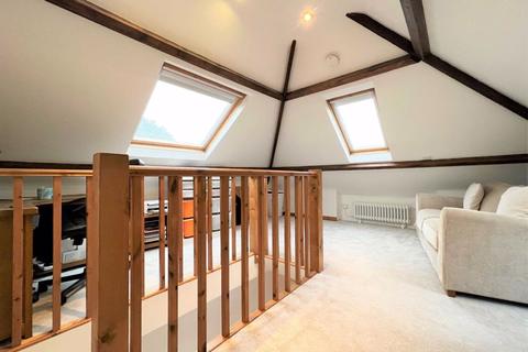 4 Corby Park, North Ferriby, HU14 3BA