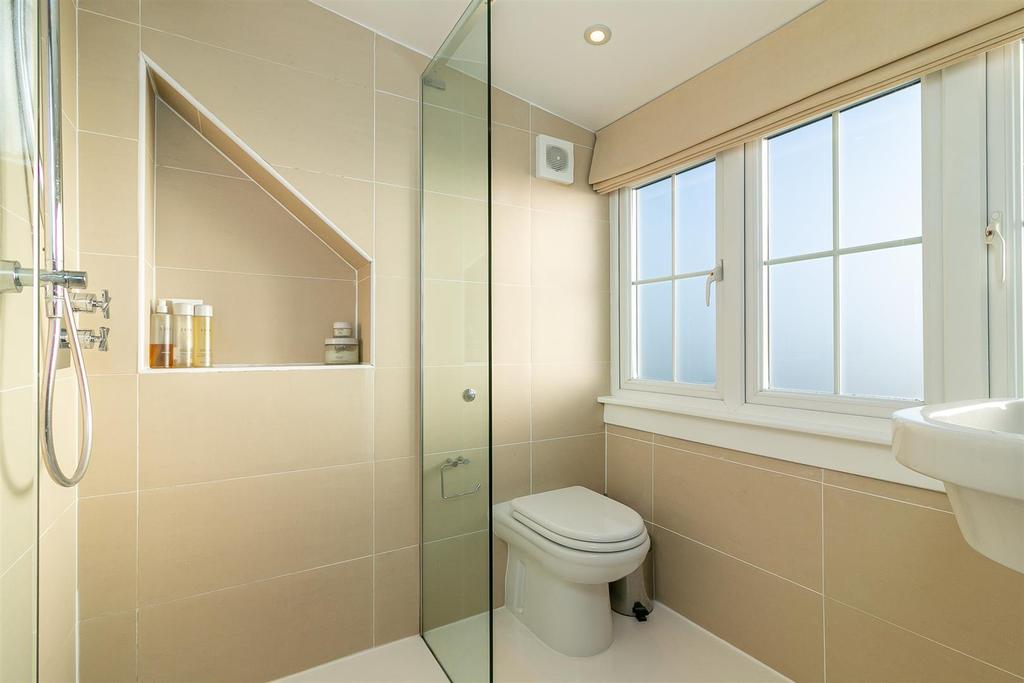 35 Royal Oak Lane-3.jpg