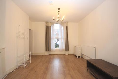 1 bedroom flat to rent - Grosvenor Park Road, London
